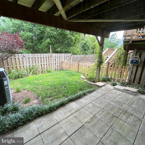 7807 EDMUNDS, Elkridge, MD 21075