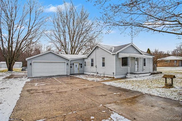 5330 E Vienna Road, Clio, MI 48420