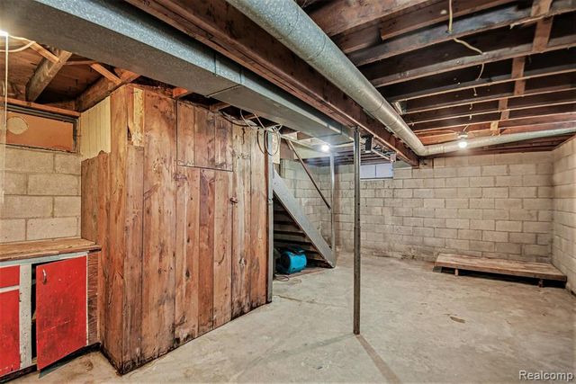 5330 E Vienna Road, Clio, MI 48420