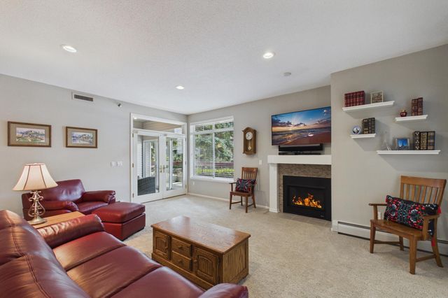 7400 Edinborough Way 5103, Edina, MN 55435
