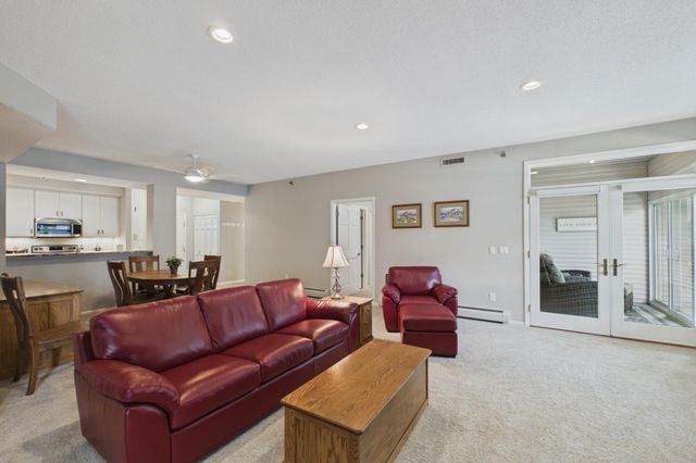 7400 Edinborough Way 5103, Edina, MN 55435