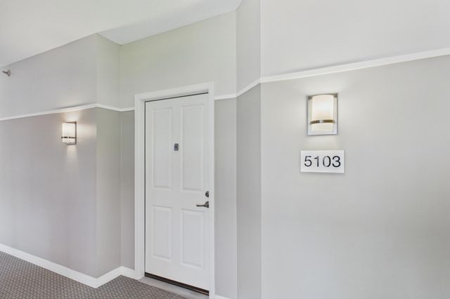 7400 Edinborough Way 5103, Edina, MN 55435