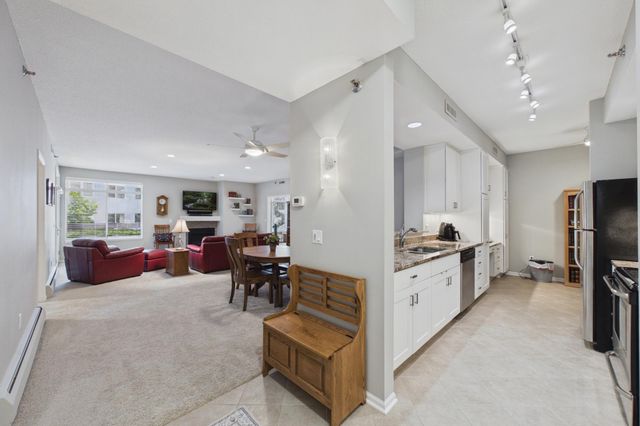 7400 Edinborough Way 5103, Edina, MN 55435