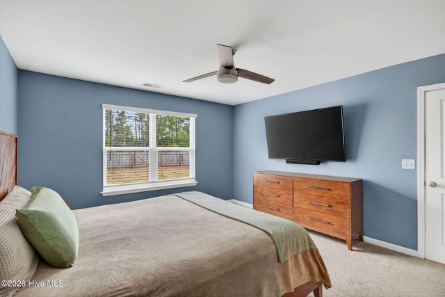 569 Draymore Drive NE, Leland, NC 28451