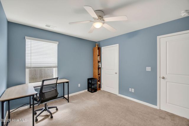 569 Draymore Drive NE, Leland, NC 28451