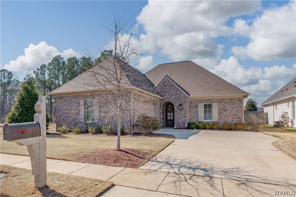 633 Lansdowne, Tuscaloosa, AL 35406