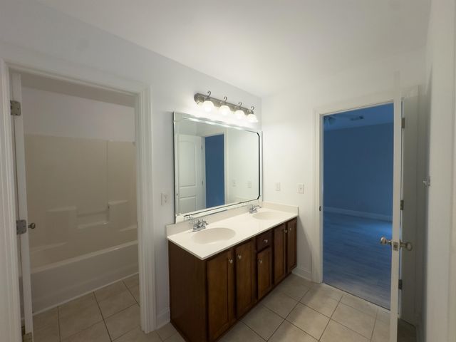 611 Pinery Lane, Duncan, SC 29334