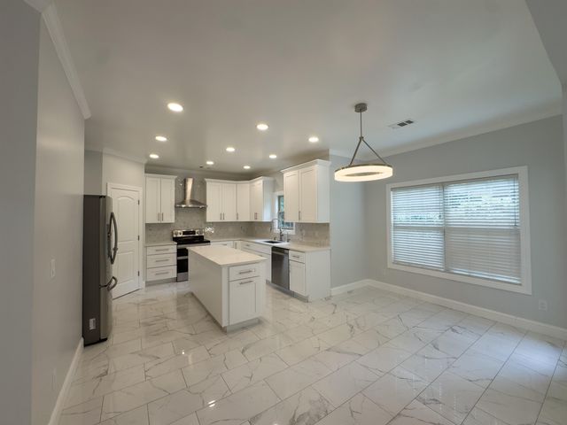 611 Pinery Lane, Duncan, SC 29334