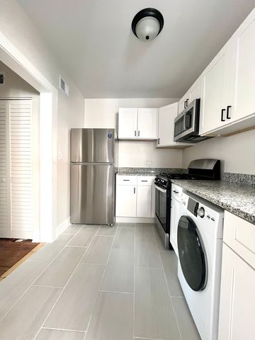 1146 N Lawndale Avenue 2, Chicago, IL 60651