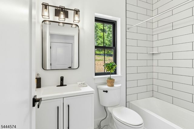 170 Johnston Drive Ext, Watchung Boro, NJ 07069