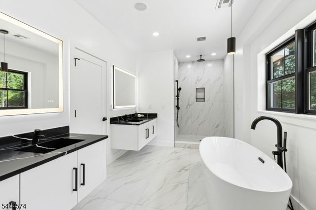 170 Johnston Drive Ext, Watchung Boro, NJ 07069