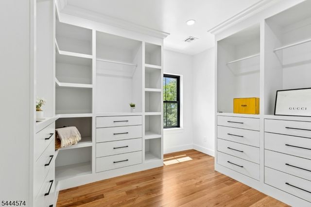 170 Johnston Drive Ext, Watchung Boro, NJ 07069