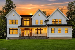 170 Johnston Drive Ext, Watchung Boro, NJ 07069