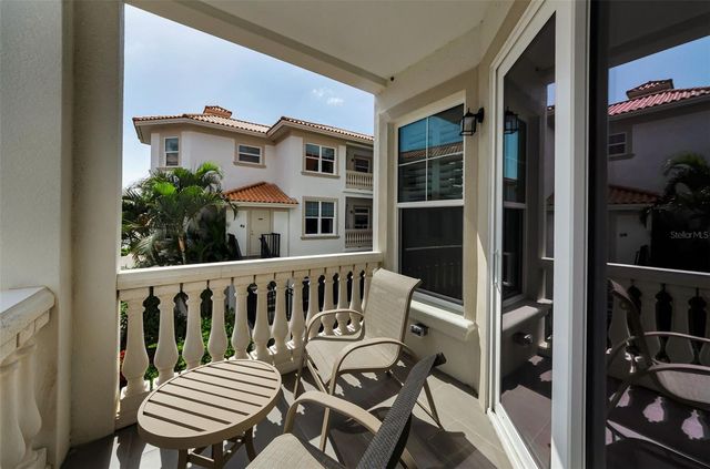 1340 BAYSHORE BOULEVARD 304, Dunedin, FL 34698