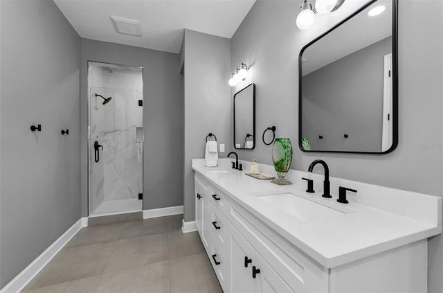 1340 BAYSHORE BOULEVARD 304, Dunedin, FL 34698