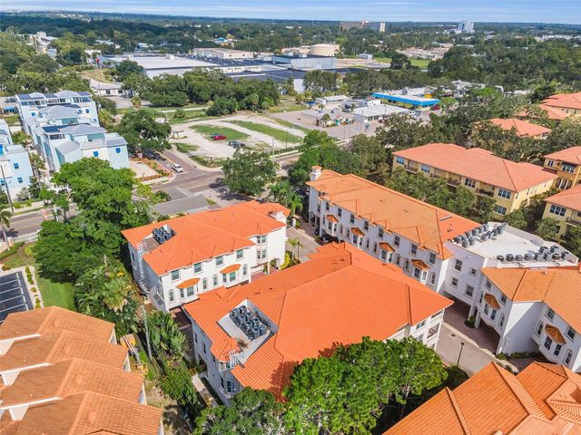 1340 BAYSHORE BOULEVARD 304, Dunedin, FL 34698