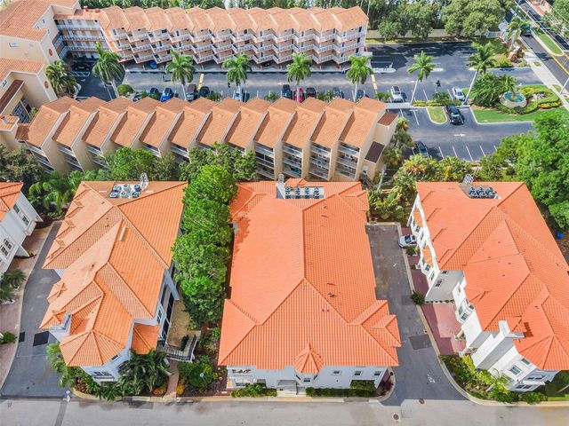 1340 BAYSHORE BOULEVARD 304, Dunedin, FL 34698