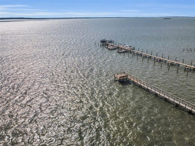 1340 BAYSHORE BOULEVARD 304, Dunedin, FL 34698