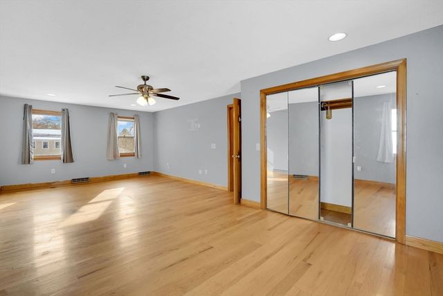 153 Prospect St Ext, Westfield, MA 01085