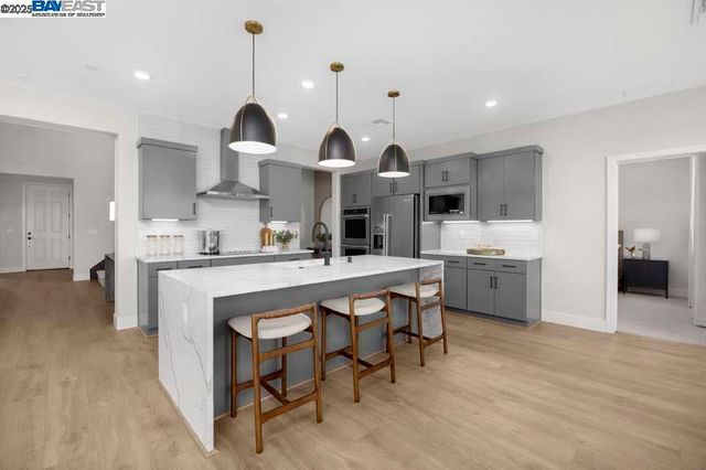 540 E Arabella Way, Mountain House, CA 95391