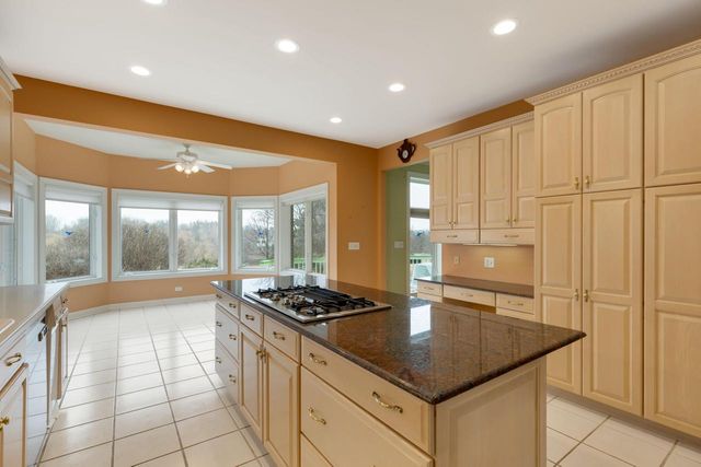 10711 Bull Valley DRIVE, Woodstock, IL 60098