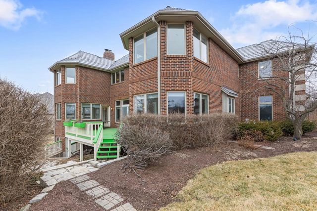 10711 Bull Valley DRIVE, Woodstock, IL 60098