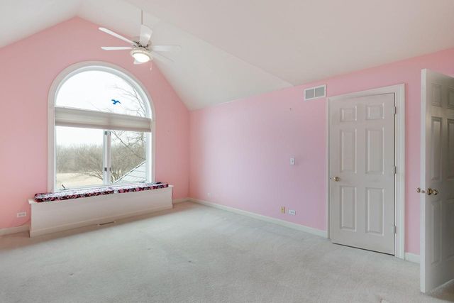 10711 Bull Valley DRIVE, Woodstock, IL 60098