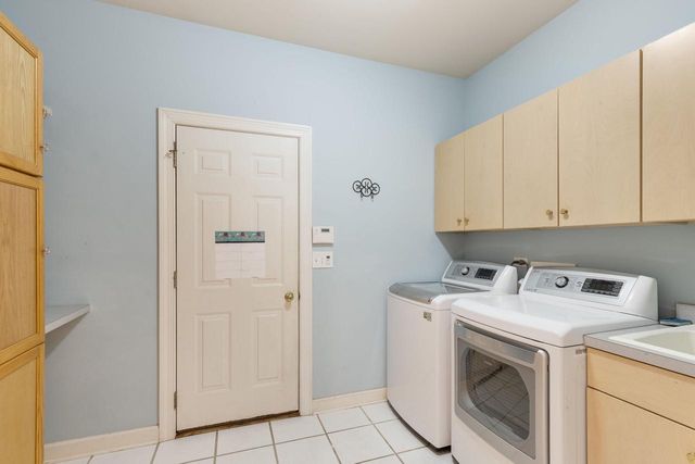 10711 Bull Valley DRIVE, Woodstock, IL 60098