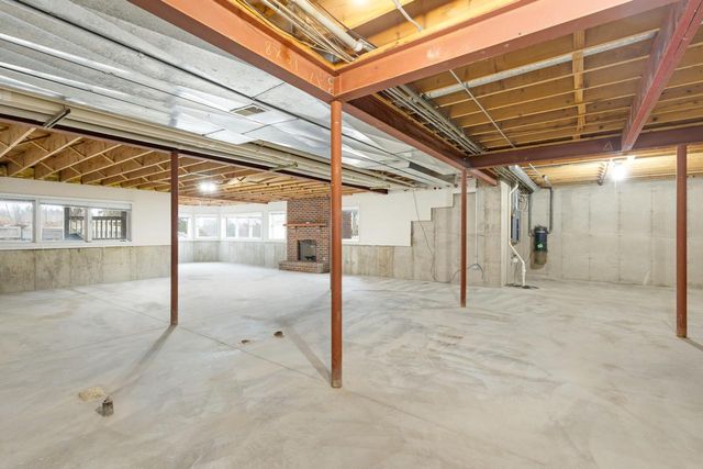 10711 Bull Valley DRIVE, Woodstock, IL 60098