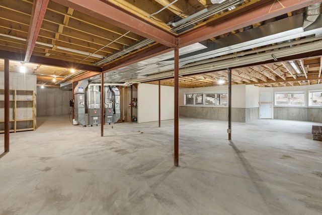 10711 Bull Valley DRIVE, Woodstock, IL 60098