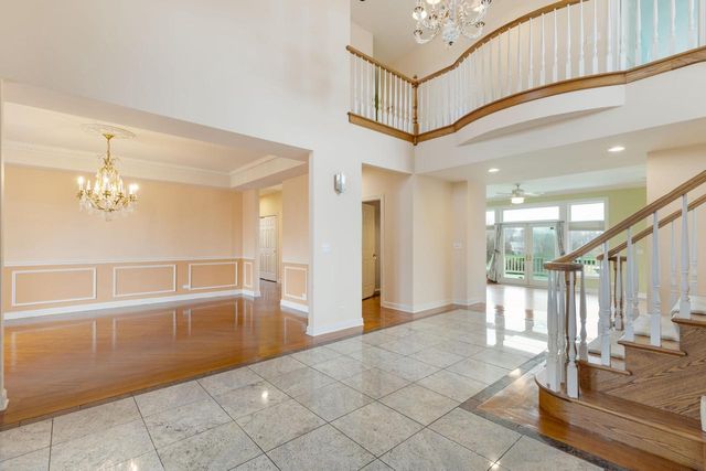 10711 Bull Valley DRIVE, Woodstock, IL 60098