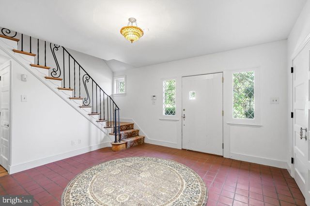 461 S ROBERTS RD, Bryn Mawr, PA 19010