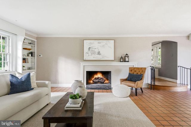 461 S ROBERTS RD, Bryn Mawr, PA 19010
