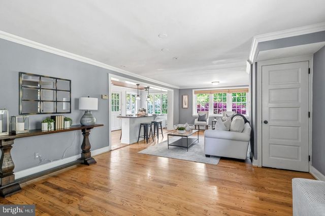 461 S ROBERTS RD, Bryn Mawr, PA 19010