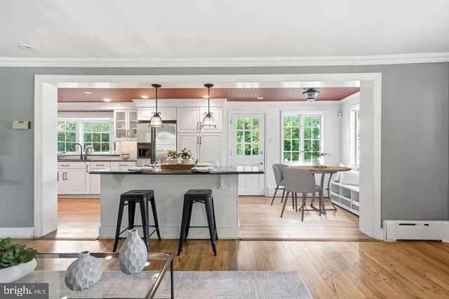 461 S ROBERTS RD, Bryn Mawr, PA 19010