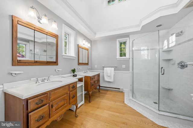 461 S ROBERTS RD, Bryn Mawr, PA 19010