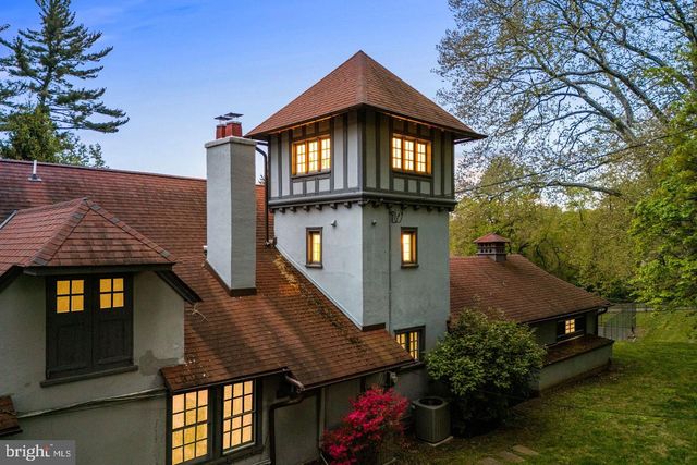 461 S ROBERTS RD, Bryn Mawr, PA 19010
