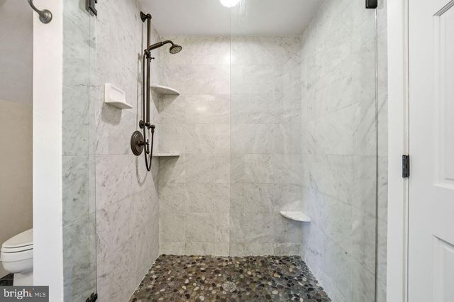 461 S ROBERTS RD, Bryn Mawr, PA 19010