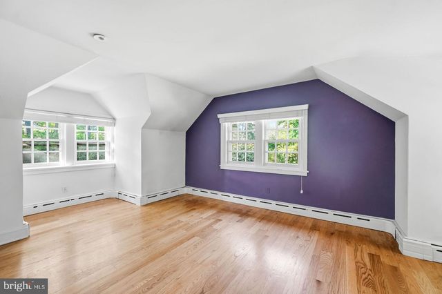 461 S ROBERTS RD, Bryn Mawr, PA 19010