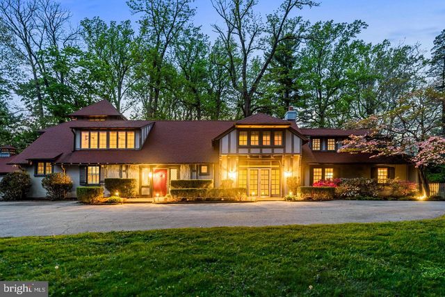 461 S ROBERTS RD, Bryn Mawr, PA 19010