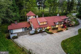 461 S ROBERTS RD, Bryn Mawr, PA 19010