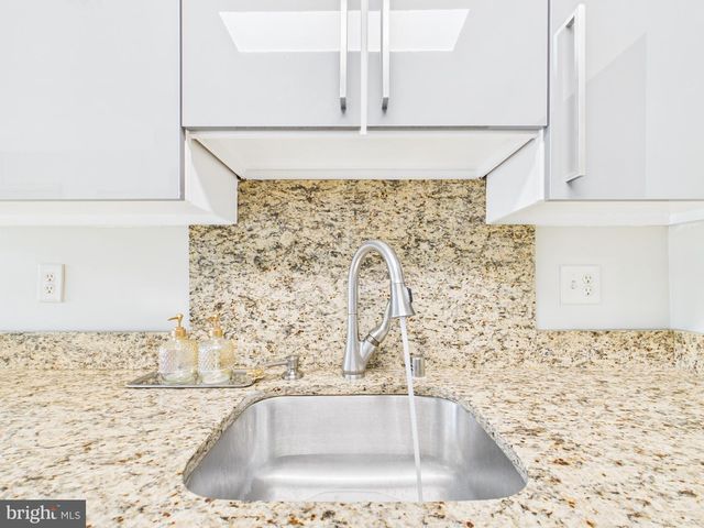 10531 STONINGTON LN, Manassas, VA 20109