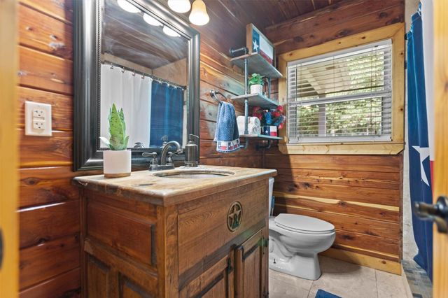 629 Acr 1215, Grapeland, TX 75844