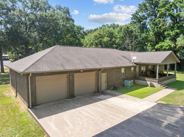 629 Acr 1215, Grapeland, TX 75844