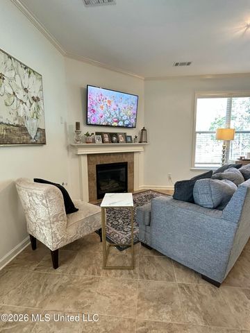 7458 Featherston Cove, Olive Branch, MS 38654