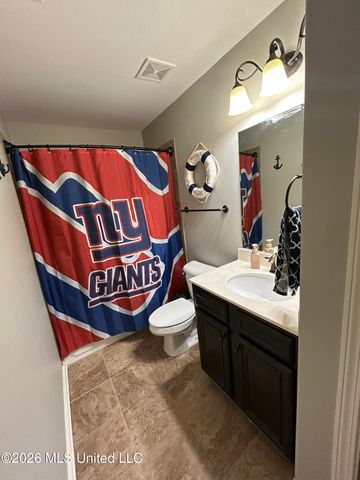 7458 Featherston Cove, Olive Branch, MS 38654