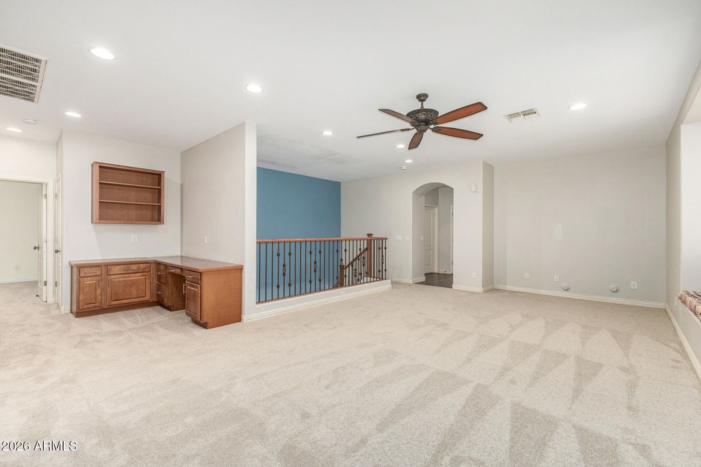 Image 24 of property listing at 1919 W BONANZA Lane, Phoenix, AZ 85085