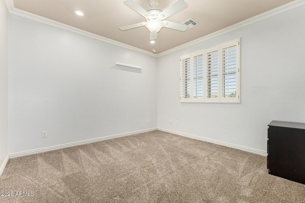 Image 34 of property listing at 1919 W BONANZA Lane, Phoenix, AZ 85085