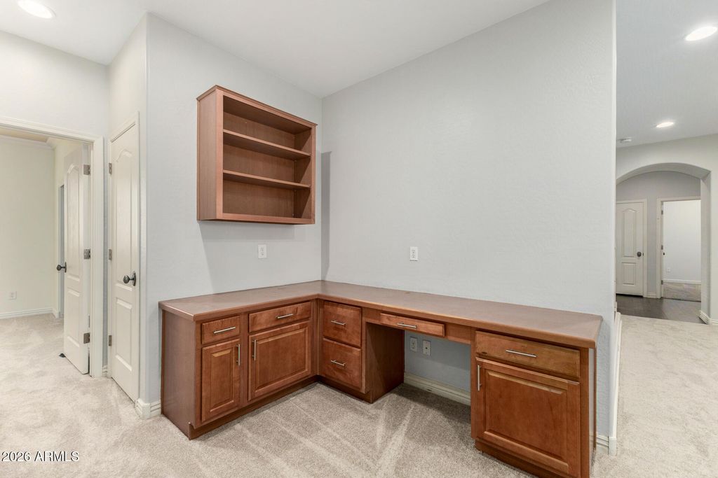 Image 43 of property listing at 1919 W BONANZA Lane, Phoenix, AZ 85085