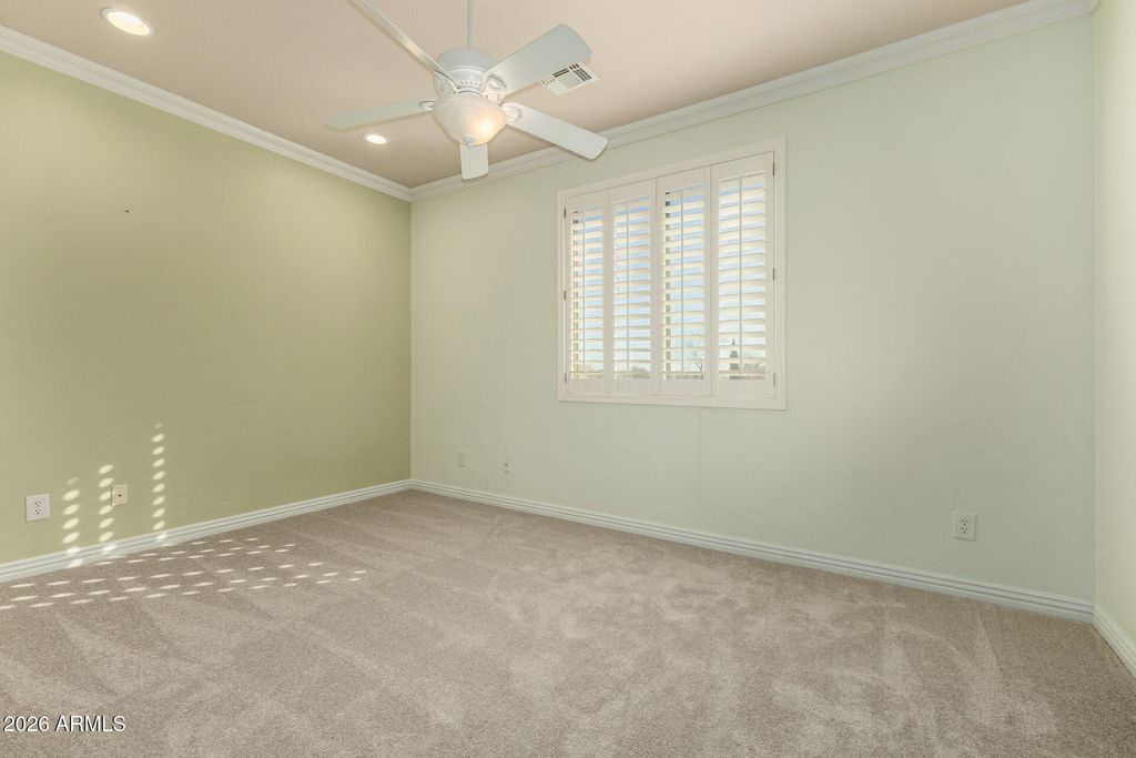 Image 44 of property listing at 1919 W BONANZA Lane, Phoenix, AZ 85085